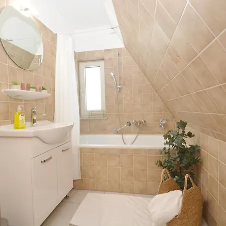 아파트 04a - Fuer Firmen 코부르크
